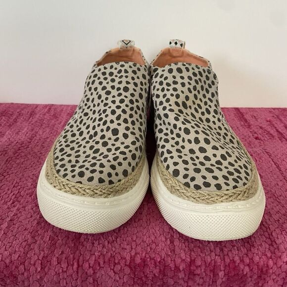 Hey Dude Peyton Slip On Sneakers Shoes Cheetah Beige Size 8 - Picture 3 of 10